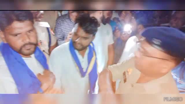 नजीबाबाद क्षेत्र ग्राम सर्वनपुर की नहर पर मिला श्रव ग्राम काजीवाला के रहने वाला था दलित युवक #भीम_आर्मी मोके पर पहुंची जल्द से जल्द गिरफ्तार करने की थी मांग