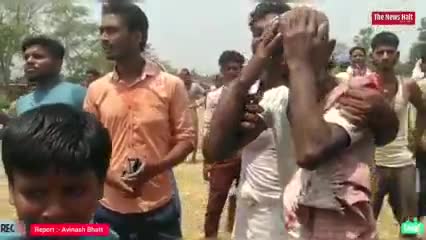#बछवारा थाना क्षेत्र के कादराबाद में लगी भीषण आग कई घर जलकर राख।
#बेगुसराय