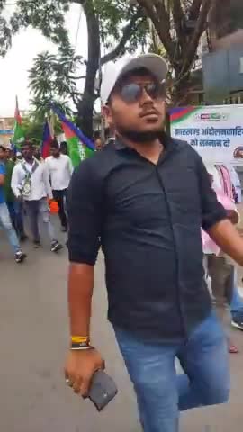 राज्यस्तरीय सामाजिक न्याय मार्च में पैदल मार्च बापू वाटिका मोराहाबादी से हरमू मैदान।

जय झारखंड, जय आजसू 
#आजसू_पार्टी