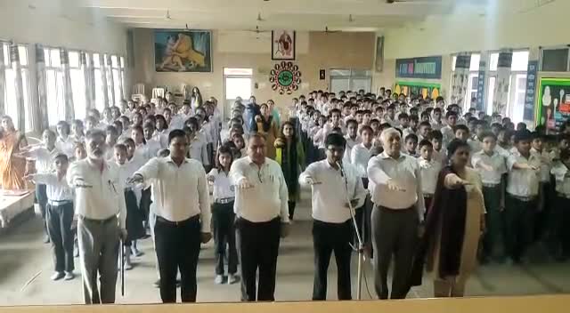 हलवासिया विद्या विहार स्कूल नशा मुक्ति अभियान से जुड़ा #आजादसेना #AzadSena #nashamuktbharatabhiyaan