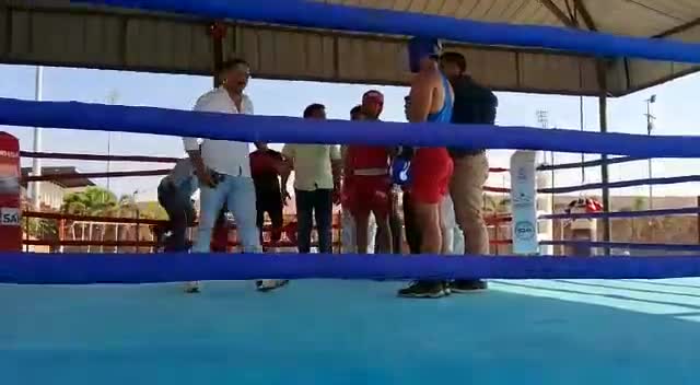 पाटलिपुत्र खेल परिसर में आयोजित स्व कामेश्वर शास्त्री महिला/पुरुष बॉक्सिंग का उद्घाटन करते हुए। 
#sportsday #bjpbihar