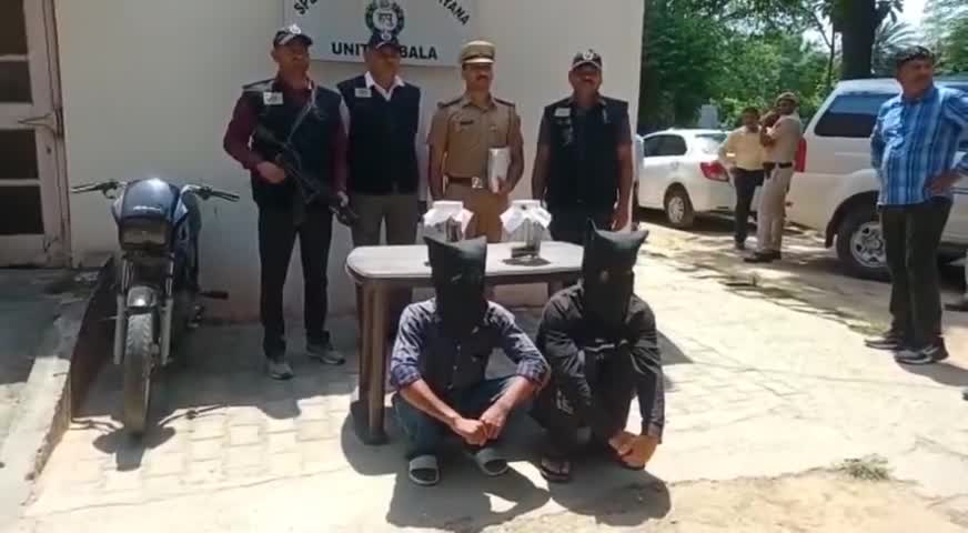 अंबाला :-आम आदमी पार्टी नेता मक्खन सिंह लबाना के घर पर गोली चलाने वाले दो अपराधियों को अंबाला #Stf ने किया गिरफ्तार