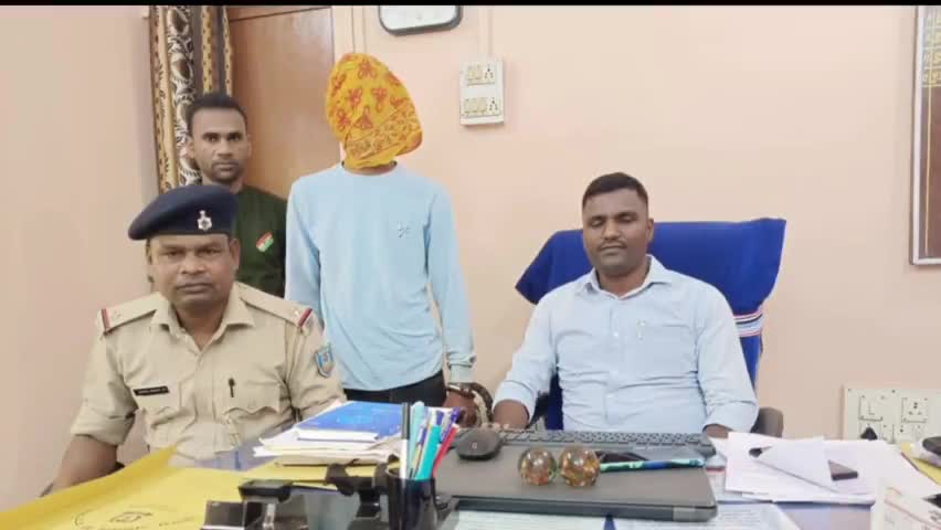 तरहसी थाना कांड संख्या 31/2023 नाबालिंग लड़की को भगा ले जाने वाला अभियुक्त बीरबल कुमार को गिरफ्तार कर भेजा जेल #जयप्रकाश