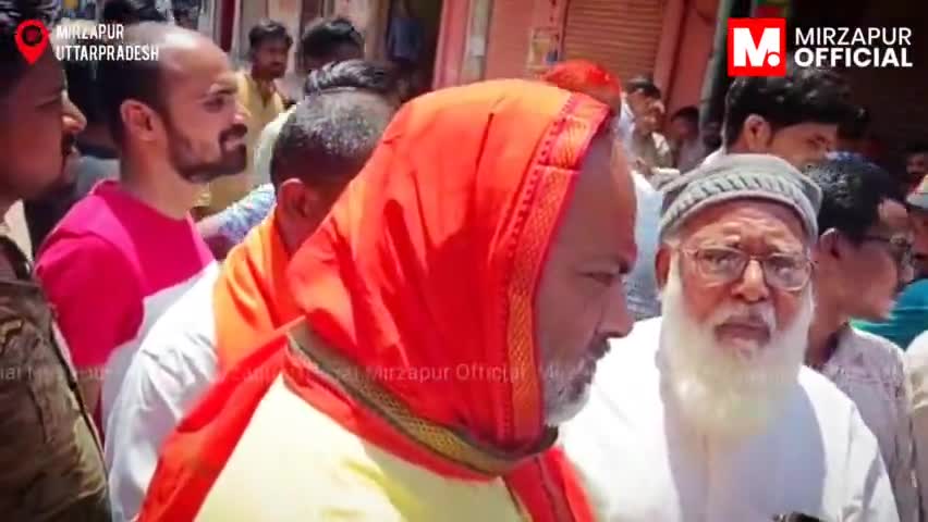 #मिर्ज़ापुर: वोटर लिस्ट में नाम ने होने से परेशान मकरी खोह मोहल्ले के स्थानीय - आशीष दुबे की रिपोर्ट

Divya Mittal