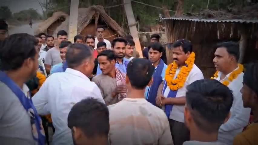 भिंड - अटेर विधानसभा पहुंची बसपा की बहुजन राज अधिकार यात्रा BSP पदाधिकारियों का भव्य स्वागत, नुक्कड़ सभाएं 
 #BSPYatra #Mayawati #BSP #BahujanSamaj