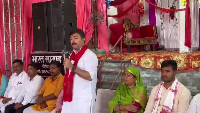 30 मई से चलने वाले #महासम्पर्क #अभियान के लिये #भाजपा #गौरीबाजार #मण्डल ने किया #बैठक,सदर #विधायक हुये शामिल।