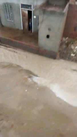 🌧🌧🌧🌧
आज फिर मौसम में बदलाव
जमकर हुई बारिश 
#public #news #bignews #followme #like