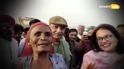 पाकिस्तान से विस्थापित हिंदुओं को घर देखकर बसाने बाली जैसलमेर की डीएम साहिबा को दिया मां बनने का आशीर्वाद,
#जैसलमेर