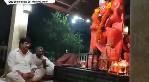 #कुंडा : सामाजिक सद्भाव और समरसता का प्रबल संवाहक यह अद्वितीय पर्व आप सभी के लिए मंगलकारी हो=राजा भैया 
Vसाभार - JSDL_UP