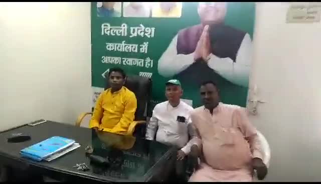 किसान,जवान और पहलवान का अपमान।
नहीं सहेगा हिंदुस्तान।।
#istandwithwrestlers