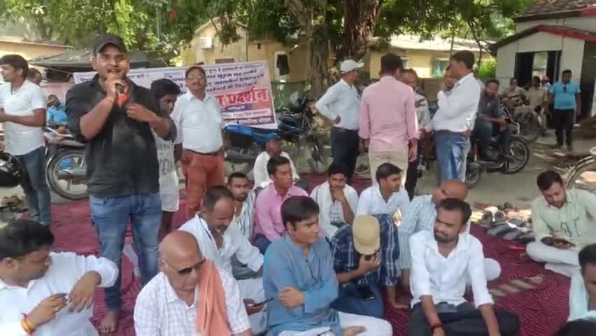 मोतिहारी में पत्रकार पर जानलेवा हमला #motiharidmoffice #motiharnews