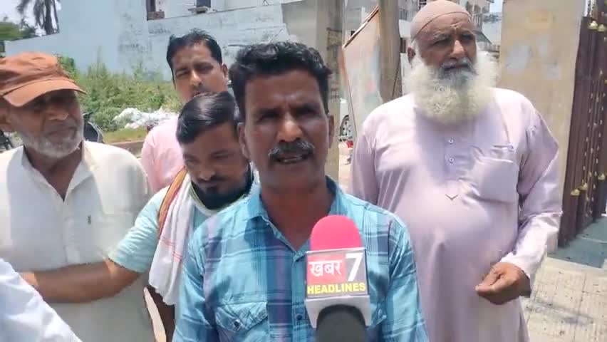 किच्छा के #वार्ड 12 में #प्रस्तावित #टाइल्स #रोड बनी #जंग का #अखाड़ा,#किच्छा #विधायक तिलक राज बेहड़ के पास पहुंचे मामला