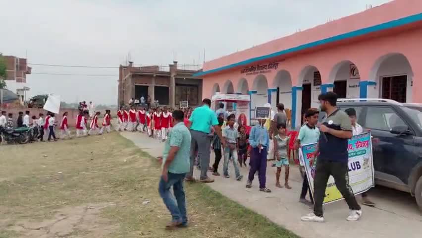 सासाराम: अधिक से अधिक पेड़ लगाना है नारा के साथ विश्व पर्यावरण दिवस मनाया गया 
#teampushkal #environment day #pushkalfoundation