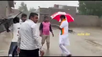 चौहटन में बाढ़ जैसे हालात प्रधान रुपाराम ने लिया जायजा... #barmer #tufan