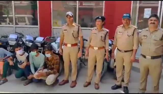 हरिद्वार पुलिस को मिली बड़ी कामयाबी अंतरराज्यीय वाहन चोर गिरोह का भंडाफोड़
#crime
#haridwarpolice 
#vahanchor