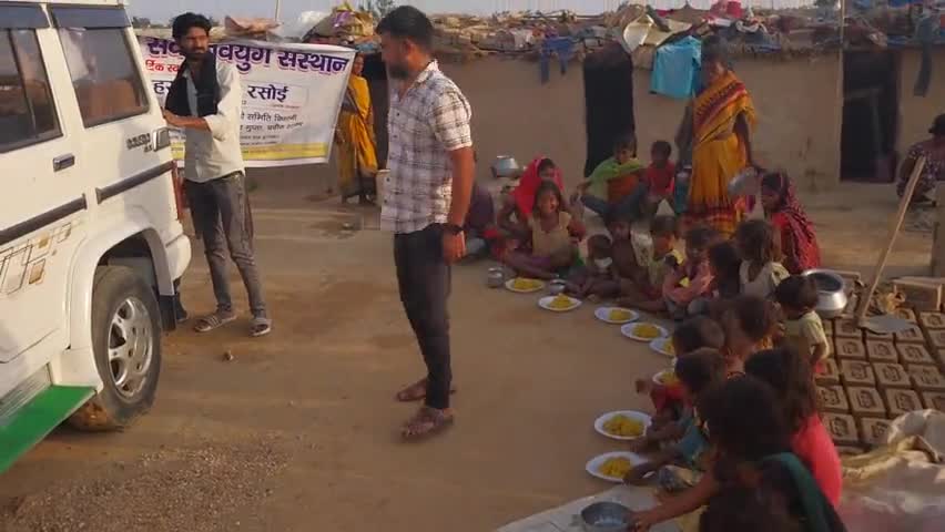 jaharveer Baba rasoi ka aayojan
#आगरा #कानपुर #लखनऊ #नोएडा #मैनपुरी #फर्रुखाबाद #एटा #इटावा #भोगांव #करहल #किशनी #कुसमरा
