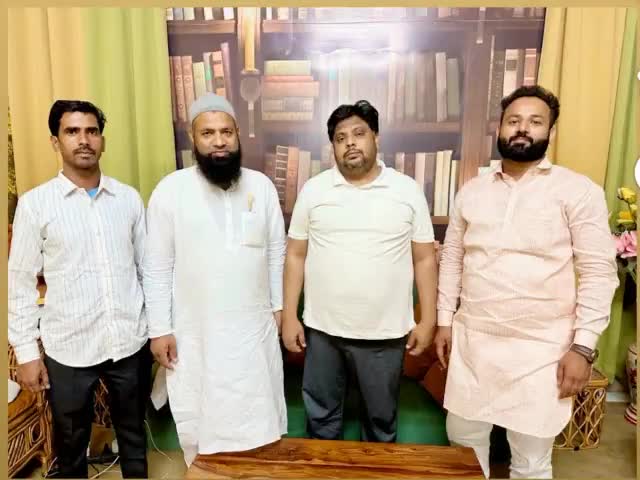 *लखनऊ आवास पर #भाजपा #अल्पसंख्यक मोर्चा #उत्तर_प्रदेश के प्रदेश अध्यक्ष माननीय कुंवर बासित अली  जी,से मुलाकात की।*

*इस दौरान माननीय प्रधानमंत्री श्री नरेंद्र मोदी जी के कुशल नेतृत्व में केंद्र सरकार के 9 वर्ष पूरे होने पर आगामी कार्यक्रमों
