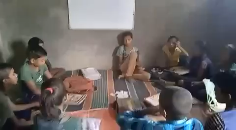 समर कैम्प बिहार सरकार जैसा नाम वैसा दाम खेल खेलते हुए आज़ाद इंडिया फाउंडेशन सैठा बाड़ी शिक्षा केंद्र के बच्चे