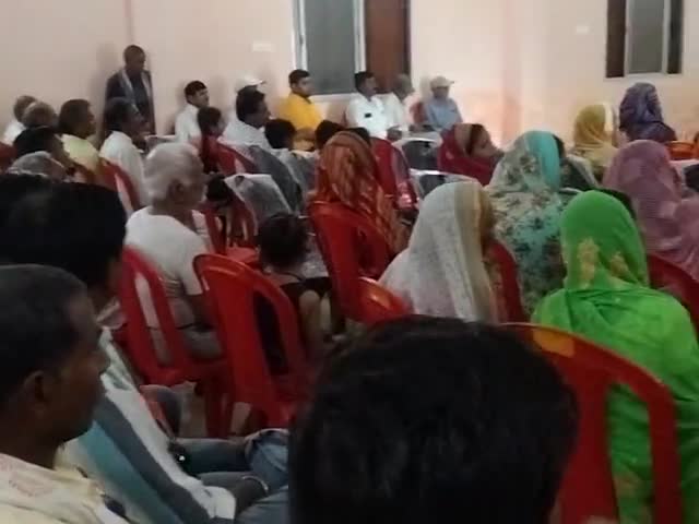 राजनांदगांव : आज वार्ड नंबर 42 एवं 43 में माननीय सांसद महोदय संतोष पाण्डेय जी के हाथो भूमि पूजन किया गया
#bjp #bjym