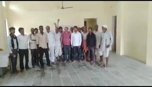 टीकमगढ़: भारतीय किसान संघ जिला टीकमगढ़ की ग्राम समिति करमारई की मासिक बैठक सम्पन्न। #pmurlidharrao #ajayjamwal #bjp4mp #bks4mp