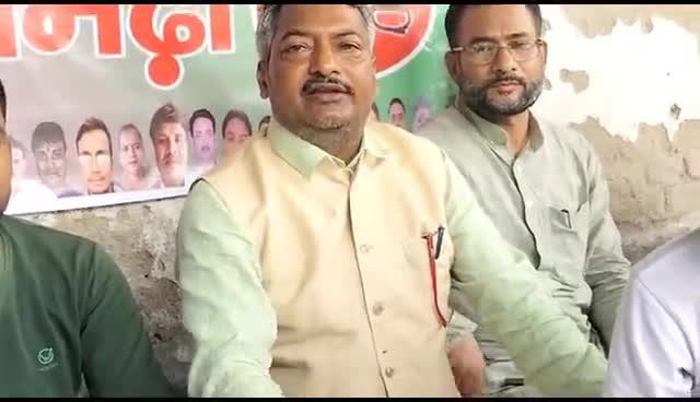 बिहार-शिक्षक-नियोजन में डोमिसाईल नीति लागू कराने की मांग को लेकर जन अधिकार पार्टी(लो) सीतामढ़ी का धरना ललित आश्रम में आयोजित
#BiharTeacher