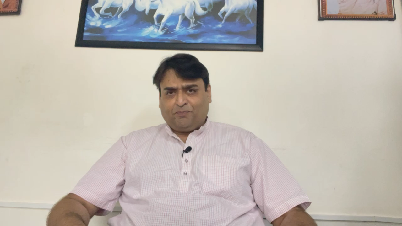 जब बिहार में कांग्रेस की गठबंधन सरकार नौकरी माँगने वाले युवाओं पर डेंडे बरसा रही थी, तब #ChouhanShivraj सरकार युवाओं के लिए ममत्व का परिचय दे रही थी।