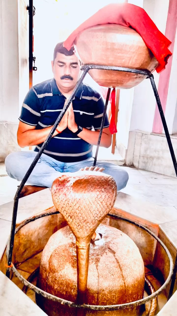 मलमास के बाबा भोलेनाथ महाराज जी की कृपा सभी भक्तों पर बनी रहे।
#हरहरमहादेव 
#ओमनमशिवाय 
#मलमास