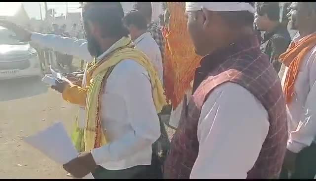 डॉ बी के पटेल ने रोका, मुख्यमंत्री शिवराज सिंह चौहान का काफिला, #ओबीसी_महासभा जिंदाबाद के नारे लगते ही भागे मामा!