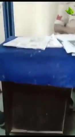 मध्य प्रदेश के रीवा में पुलिस वाले की दबंगई 
#v#news ##letestvideos ##viralvealvideo