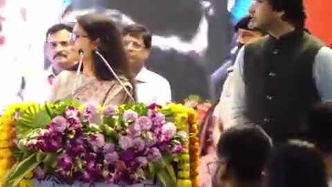 चिड़िया अपने बच्चों को घोंसला नहीं, पँख देती है। मुख्यमंत्री युवा इंटर्नशिप प्रोग्राम #mpnewsतेज #news_amarpatan