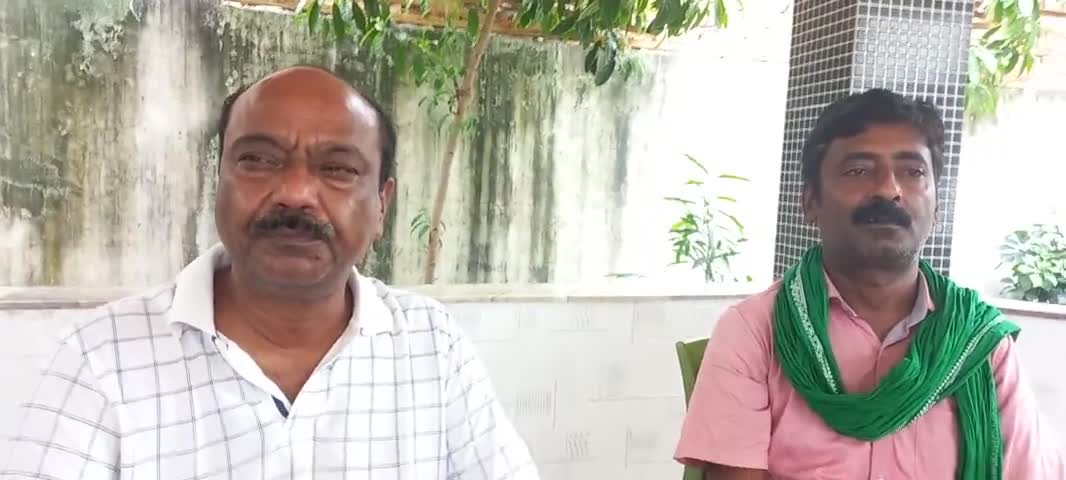 पूर्व सांसद सरफराज जी पर दर्ज मुकदमा खारिज होने के बाद पत्रकार मित्र के सवालों का जवाब
#rjdararia #jobaathai