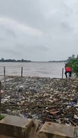 उदयपुरा: बोरास घाट (उदयपुरा) नर्मदा नदी का पानी पुल के ऊपर से 
#narmada #narmadariver