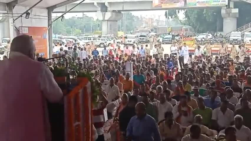 #अमृत #भारत स्टेशन #देवरिया के विकास कार्यो का #प्रधानमंत्री #NarendraModi  जी के हाथों #वर्चुअली #शिलान्यास में रहा।
