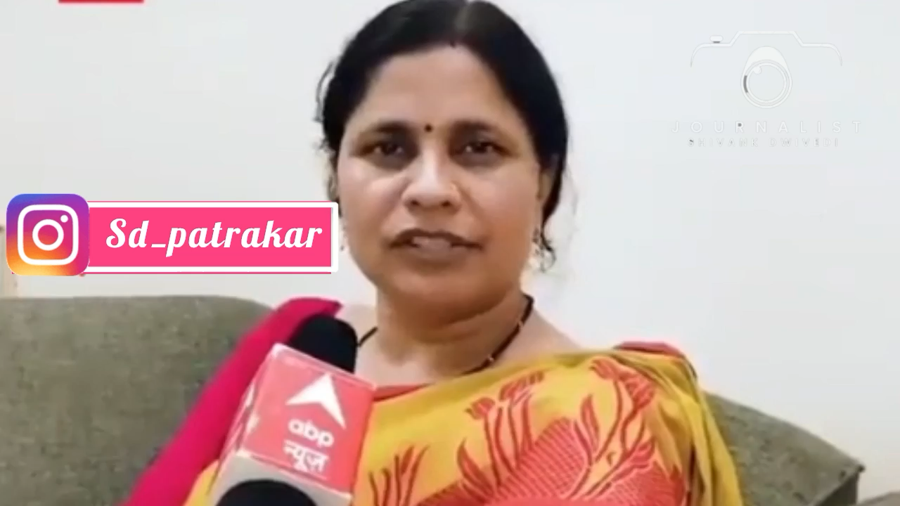 Bihar Congress MLA Neetu Singh sparks controversy by supporting Rahul Gandhi's flying kiss. #news_today #neetusingh