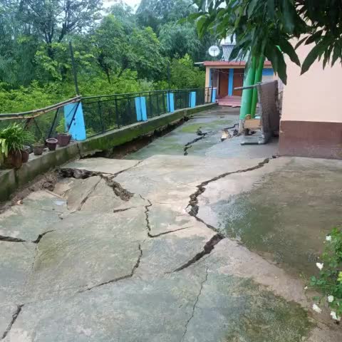 upper barot gram panchayat ke bdoi village me thakur Baljeet Singh retired army person ji ka ghar totally damaze ho gya ,,,