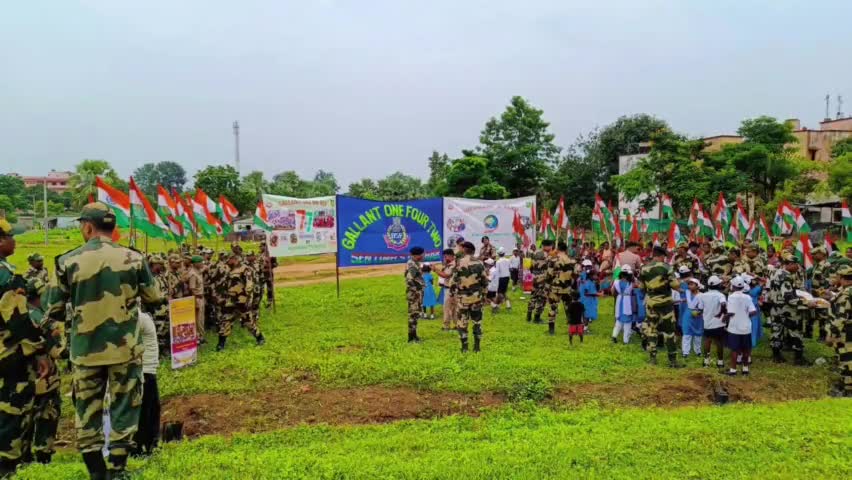 ମୋଟୁ: ଏମ୍ ଭି ୭୯ ଗ୍ରାମସ୍ଥିତ ବିଏସଏଫ କ୍ୟାମ୍ପଠାରେ ୭୭ତମ ସ୍ୱାଧୀନତା ଦିବସ ପାଳନ ଅବସରରେ ବୃକ୍ଷରୋପଣ କାର୍ଯ୍ୟକ୍ରମ ଅନୁଷ୍ଠିତ