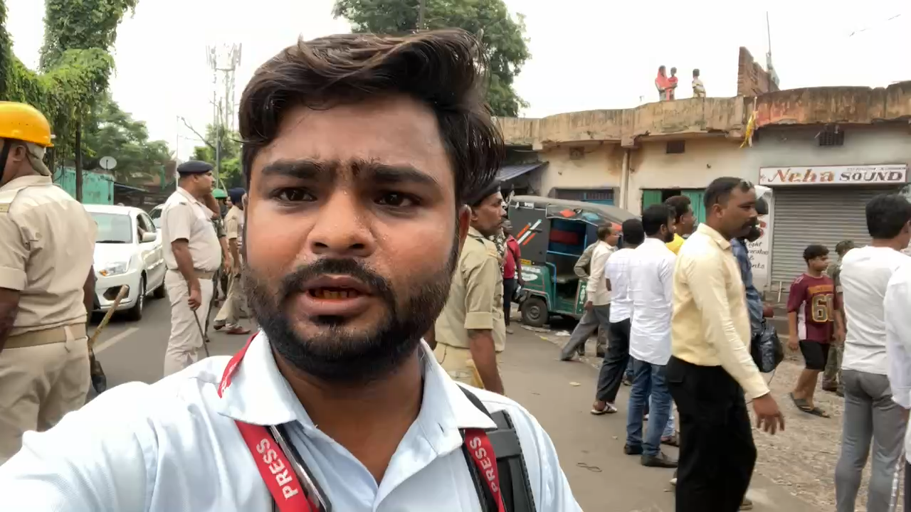 #झरिया थाना मोड पर #झड़प के बीच पुलिस #तैनात