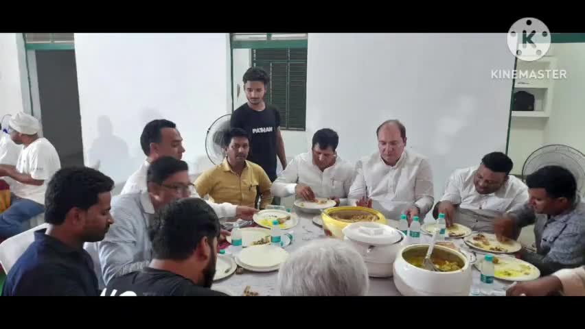 झिंझाना इमाम नसरुद्दीन साबरी दरगाह 857 उर्स मेला का शुभारंभ अशरफ ख़ान विधायक इकरा हसन एडीएम ने मुशायरा में शिरकत की