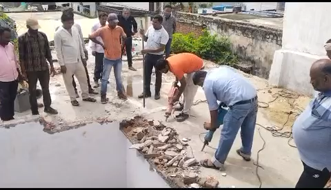 सतना 5 वर्षीय नाबालिक रेप मामले में आरोपी के घर चला बुलडोज़र | #satna #shivankdwivedireporting #newsvideo