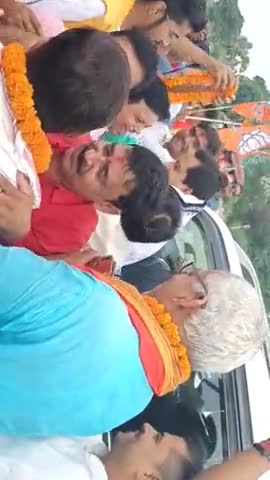 अपने गृह जिला आरा पहुंचे भाजपा के राष्ट्रीय मंत्री श्री ऋतुराज सिन्हा जी #कार्यकर्ता ने किया भव्य स्वागत।