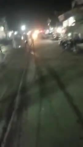 अररिया में हुए पत्रकार हत्या के विरोध में फलका में दूर दूर से आए पत्रकार द्वारा कैंडल मार्च निकाला गया