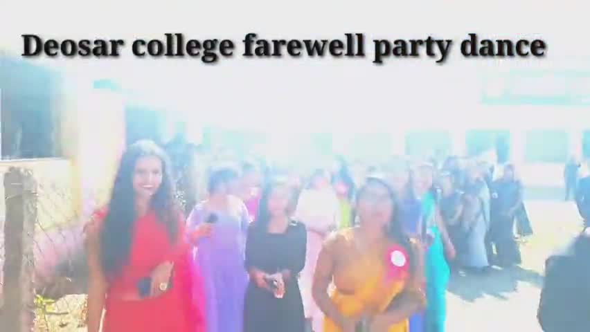 आप के देवसर काॅलेज के बच्चे मनाएं पार्टी Taj comedy