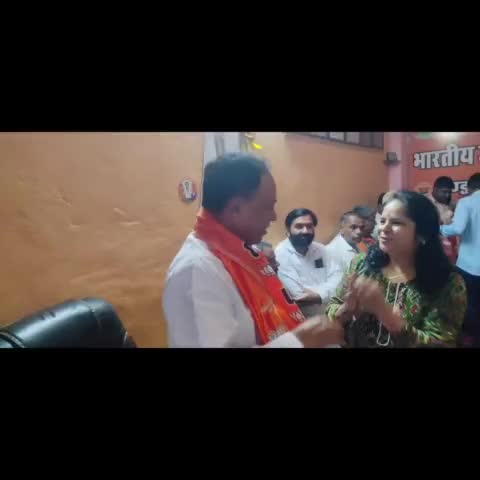 आसपुर बीजेपी मंडल की बैठक व #चंद्रयान3 के सफल लैंडिंग पर गुजरात MLA विनेद्र सिंह झाला द्बारा में आयोजित जश्न रेखापंड्या
