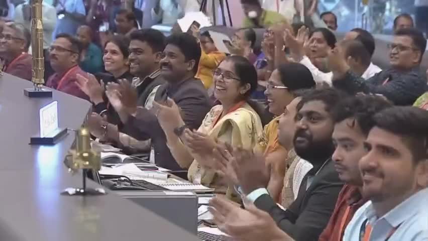 चंद्रयान-3 की सफल लेंडिन पूरे देश में खुशी की लहर।प्रधानमंत्री नरेंद्र मोदी ने दी बधाई।#chandrayaan3