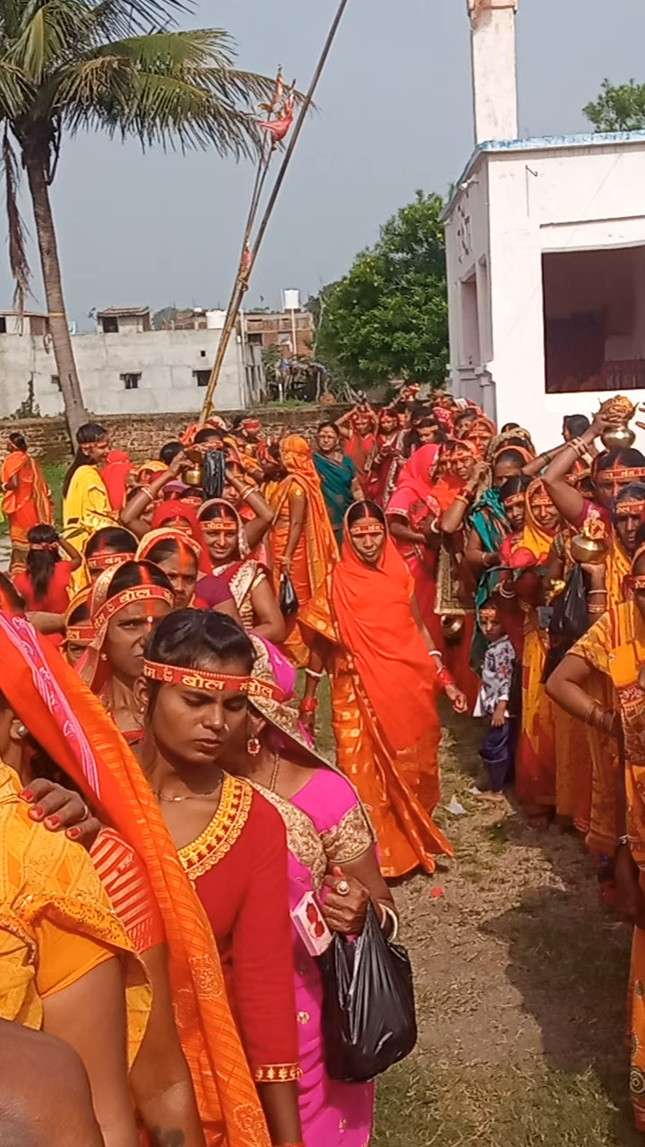 ग्राम डंडाडीह मे  कल शिव काँवरिया पद का यात्रा किया गया