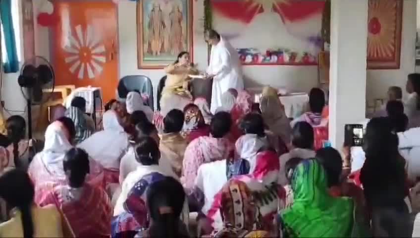 ପୁରୁଷୋତ୍ତମପୁର: NAC କଲ୍ଯାଣ ମଣ୍ଡପଠାରେ ବ୍ରହ୍ମାକୁମାରୀ ମାନଙ୍କ ପକ୍ଷରୁ ରକ୍ଷା ବନ୍ଧନ କାର୍ଯ୍ୟକ୍ରମରେ ଯୋଗଦେଲେ ବିଧାୟିକା