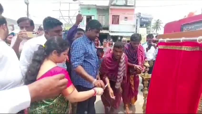 ପୁରୁଷୋତ୍ତମପୁର: ଏନ୍ଏସିରେ ବିଭିନ୍ନ ଉନ୍ନୟନ ମୂଳକ କାର୍ଯ୍ଯର ଉଦଘାଟନ ପରେ ପ୍ରତିକ୍ରିୟା ରଖିଲେ ଜିଲ୍ଲାପାଳ