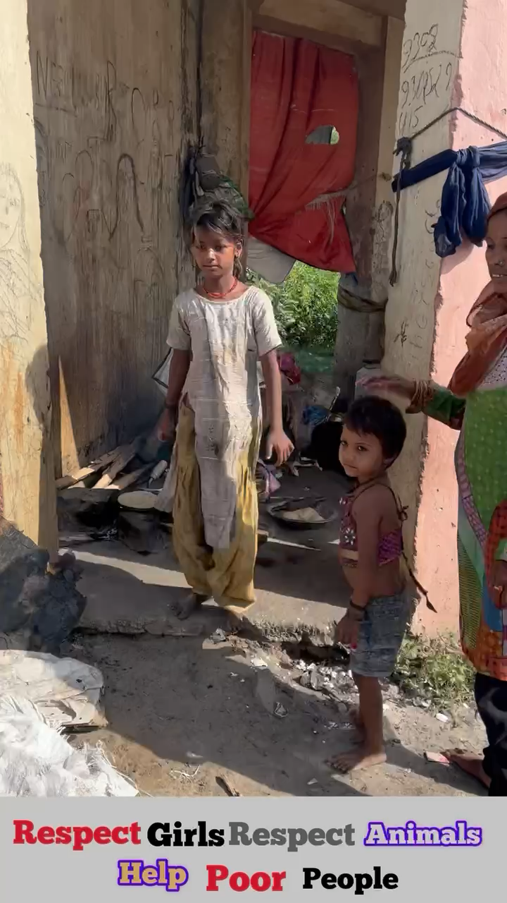 ग्वालियर गिर्द: It is good to help but it is wrong to take pride in helping

#apsgurjar #supportinghandsfoundation #apsngo #help #poor
