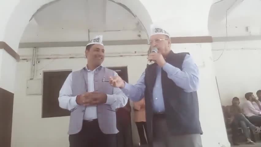 देहरादून निगम क्षेत्र में बढ़ते #डेंगू के प्रकोप व शासन प्रशासन के ढुलमुल रवैये के खिलाफ #AAPUTTARAKHAND ने दिया ज्ञापन