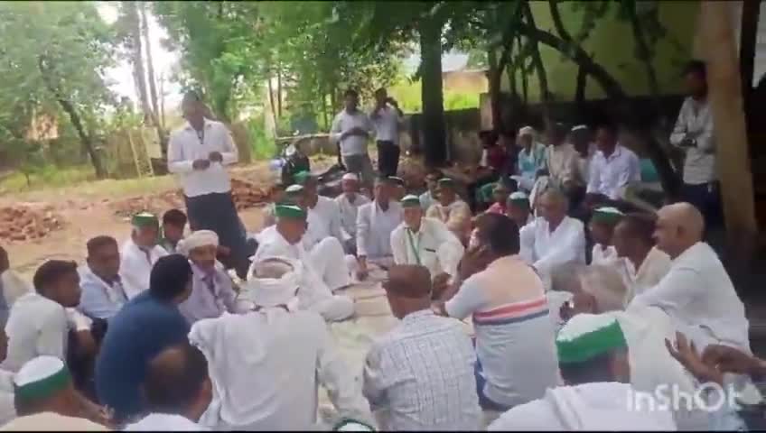 सियाना: बुगरासी विद्युत एसडीओ कार्यालय पर किसानों की समस्याओं को लेकर भाकियू हरपाल गुट ने की पंचायत
